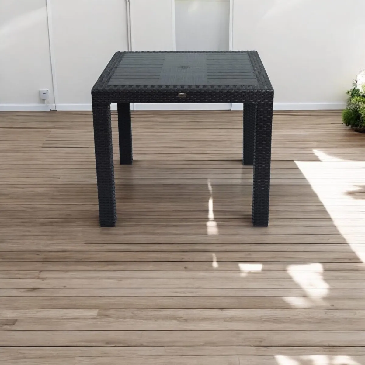 Rattan asztal 90x90cm antracit