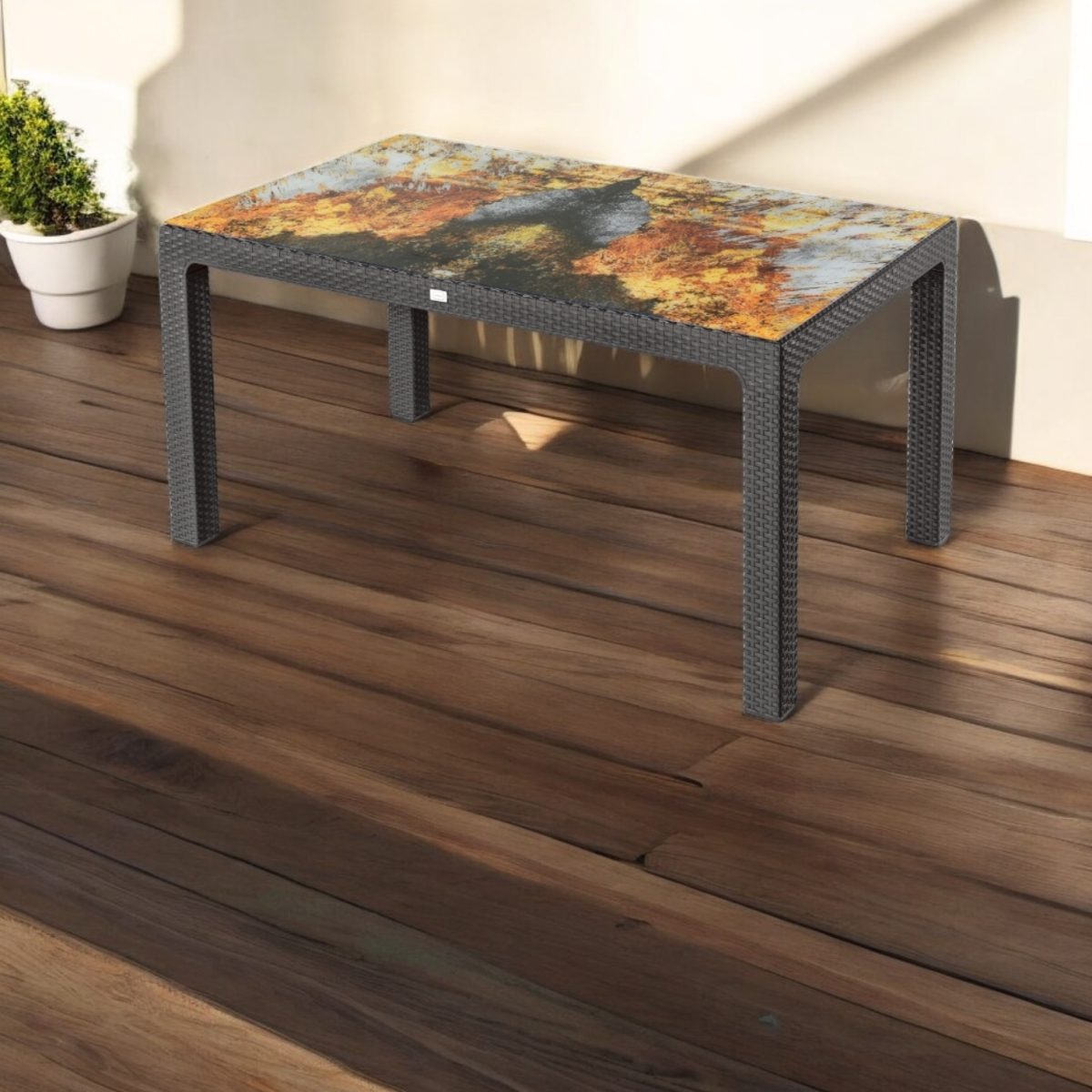 Rattan asztal színes üveg 150x90cm barna