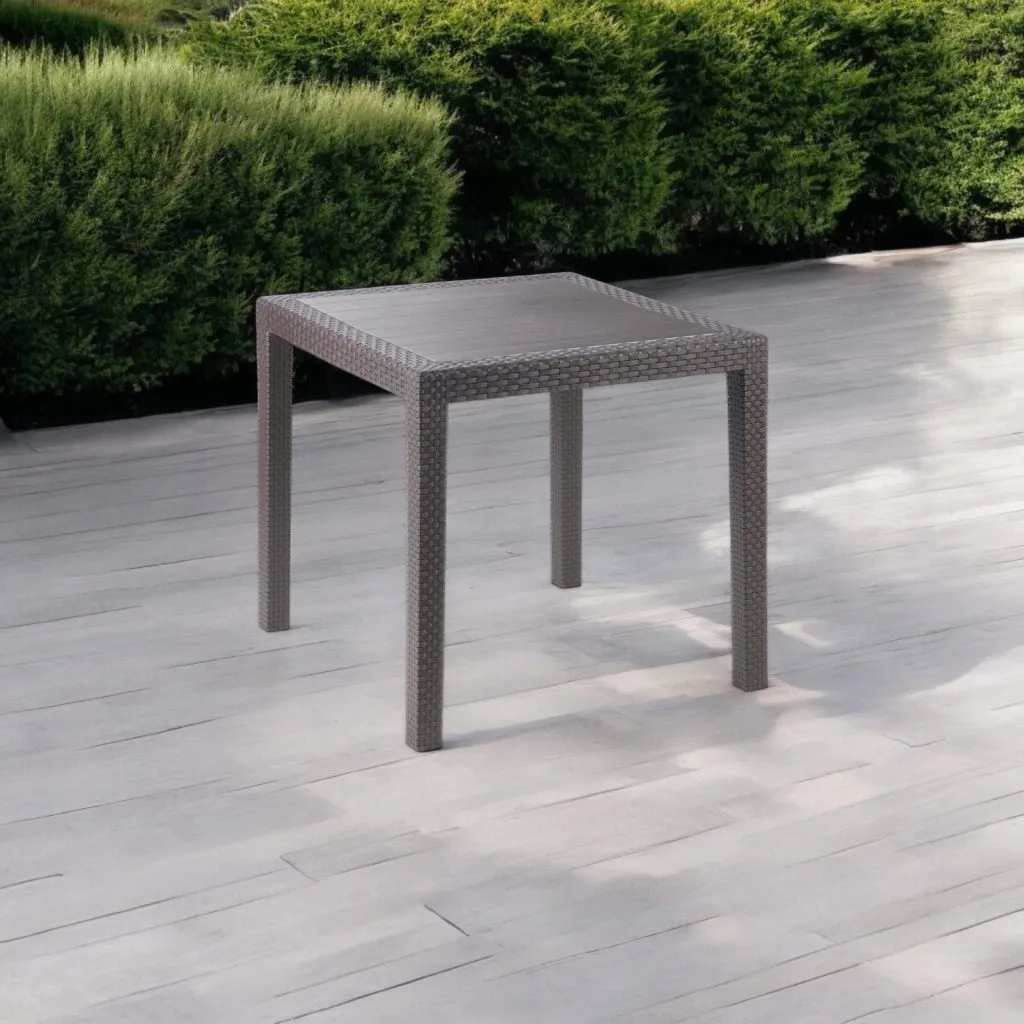 King asztal barna 79X79X72cm